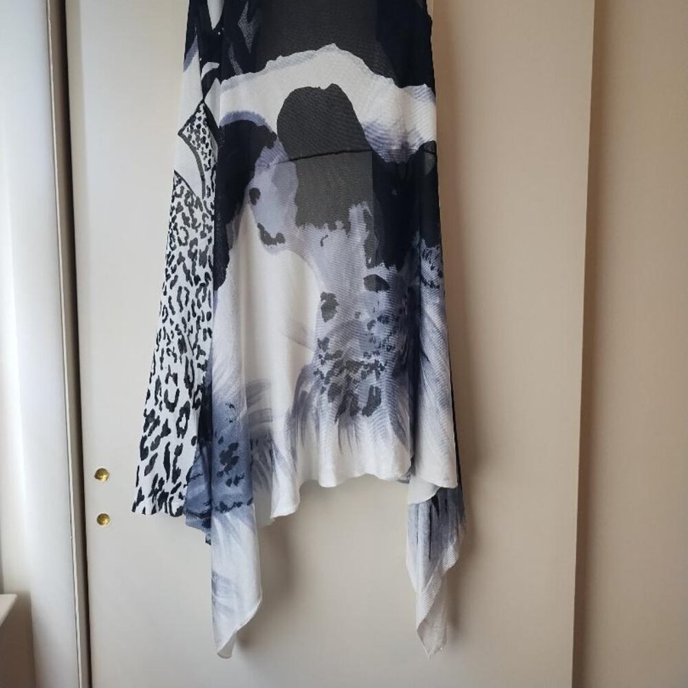 ADORE VEST - Picture 4 of 7